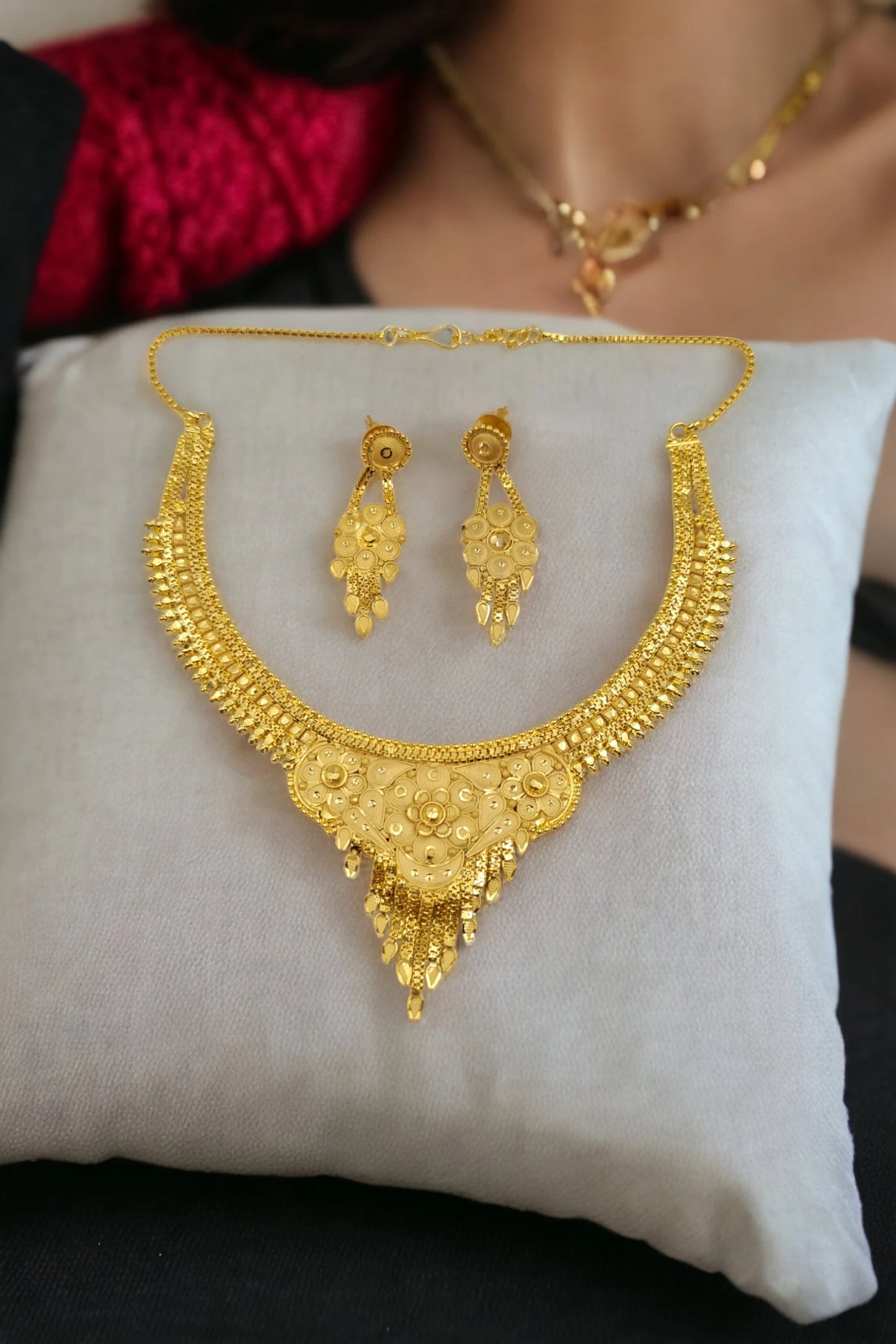 HANDCRAFTED Elegant Gold- Plated Necklace with Matching Earrings Jewellery set for Wearing & Gifting purpose Gold Gold Gold Offer Offer..