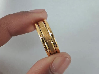 This 8mm Gold Tungsten Ring features a unique mechanical seal inlay, combining durability and style for the modern man Free Custom Engraving